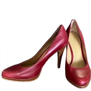 EUC NINE WEST Red Pumps (6.5)